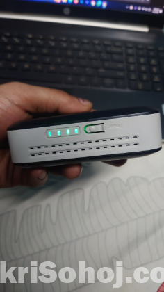 10000 mAh Powerbank With 4G pocket Rowter.